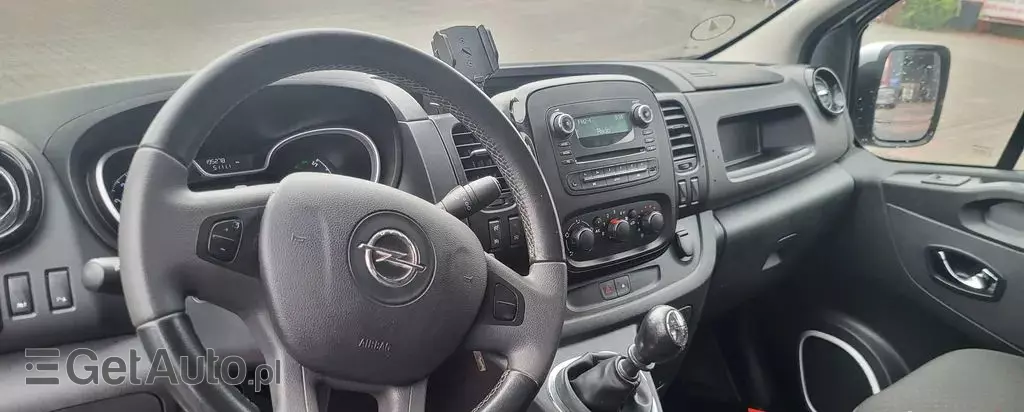 OPEL Vivaro 