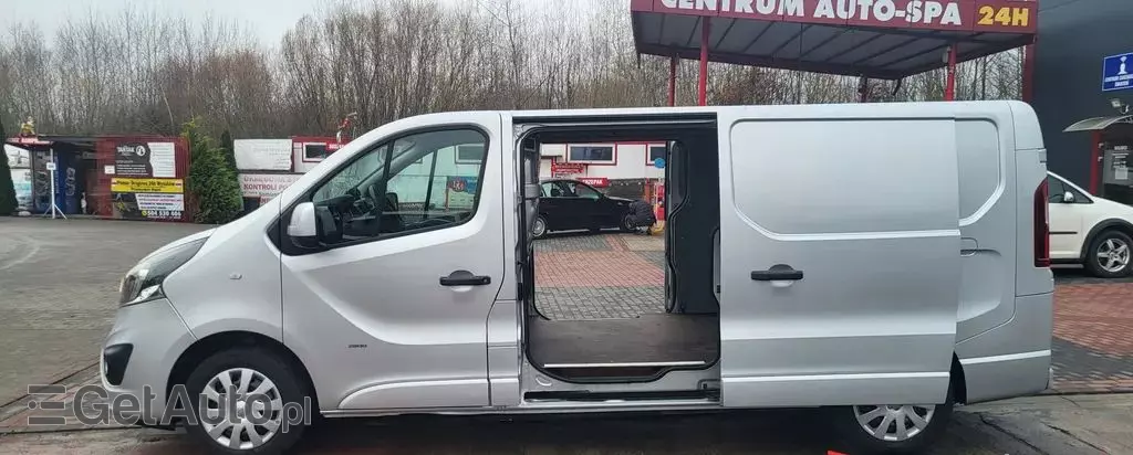 OPEL Vivaro 