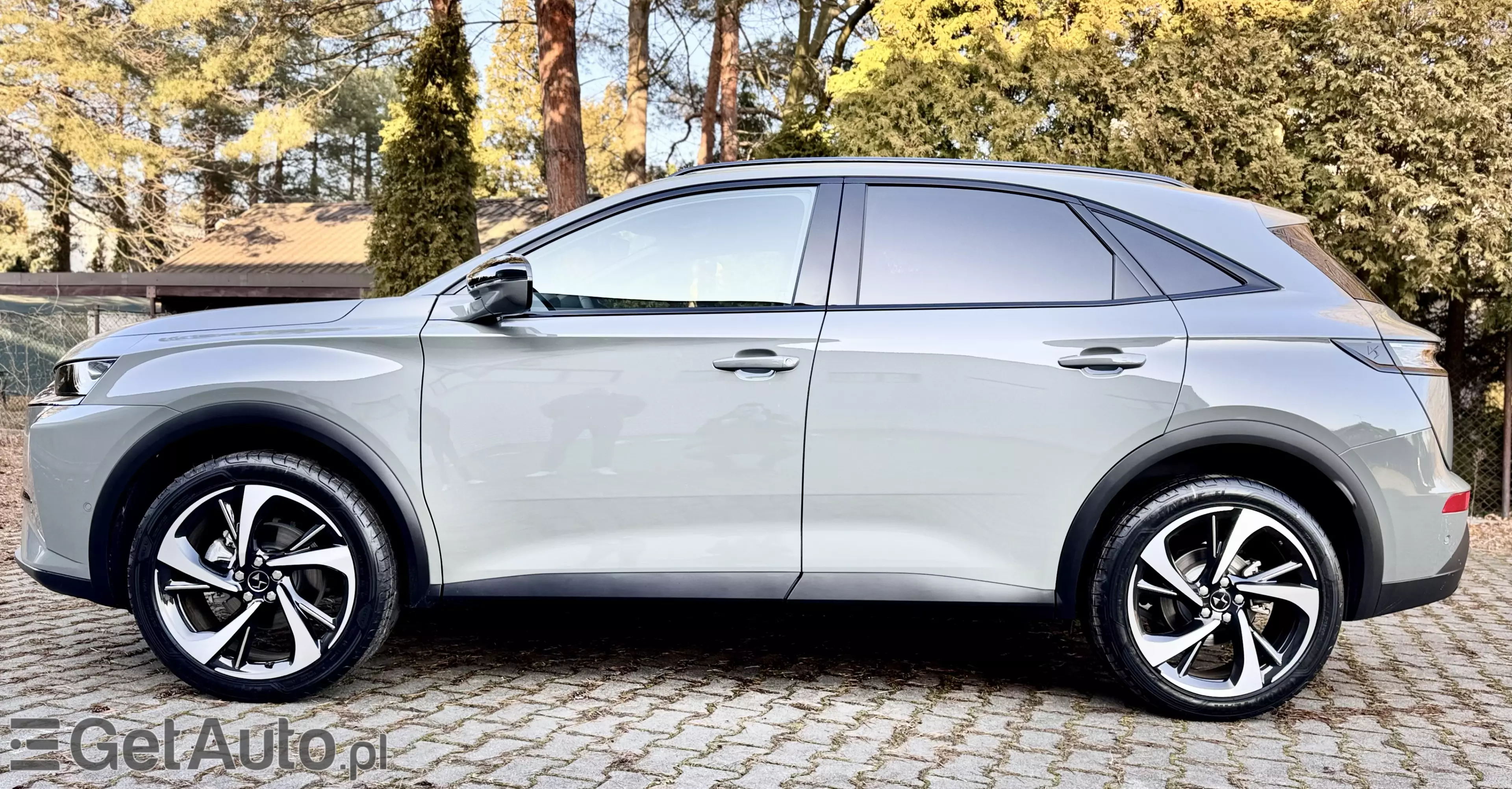 DS. AUTOMOBILES Inny DS7