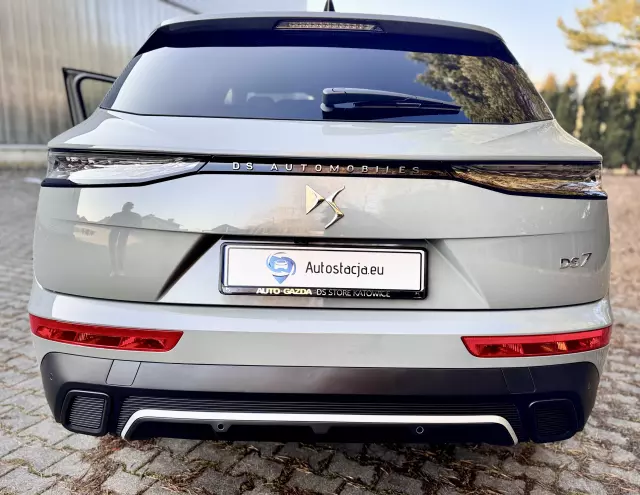 DS. AUTOMOBILES Inny DS7