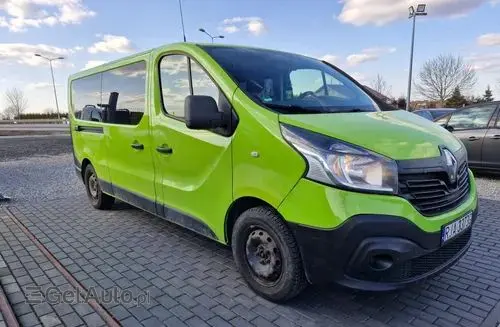 RENAULT Trafic 