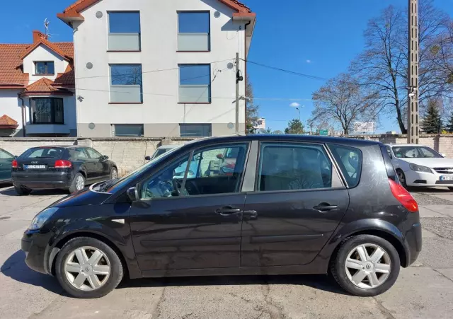 RENAULT Scenic 2.0 16V Emotion