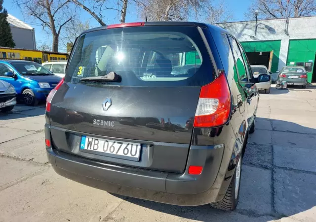 RENAULT Scenic 2.0 16V Emotion