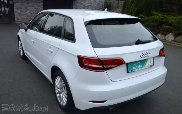 AUDI A3 1.6 TDI Sportback S tronic