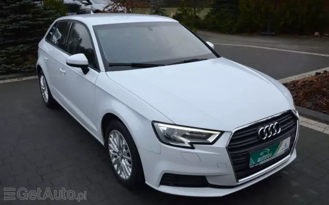 AUDI A3 1.6 TDI Sportback S tronic