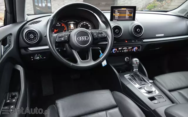 AUDI A3 1.6 TDI Sportback S tronic