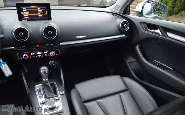 AUDI A3 1.6 TDI Sportback S tronic