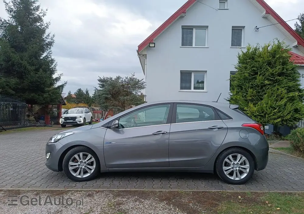 HYUNDAI I30 1.6 CRDi Premium