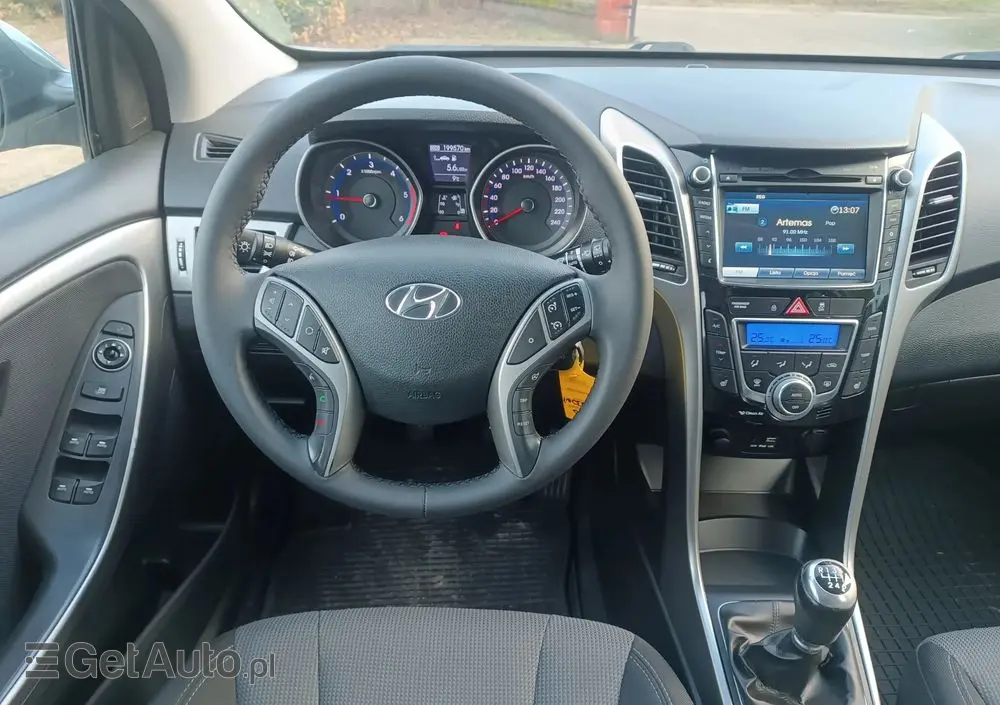 HYUNDAI I30 1.6 CRDi Premium