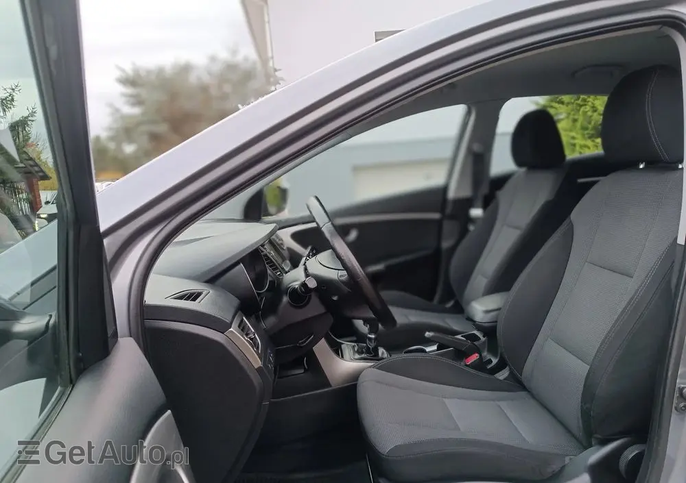 HYUNDAI I30 1.6 CRDi Premium