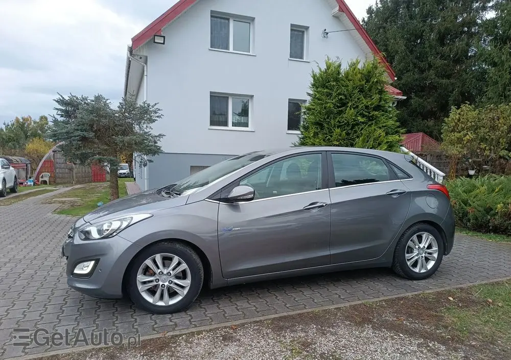 HYUNDAI I30 1.6 CRDi Premium