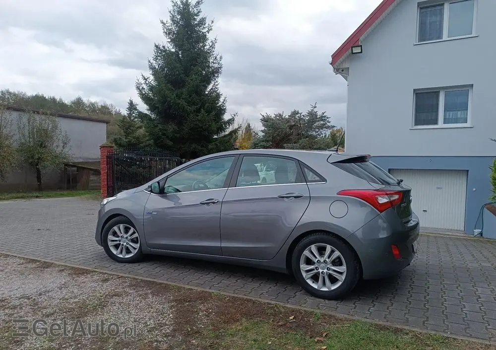 HYUNDAI I30 1.6 CRDi Premium