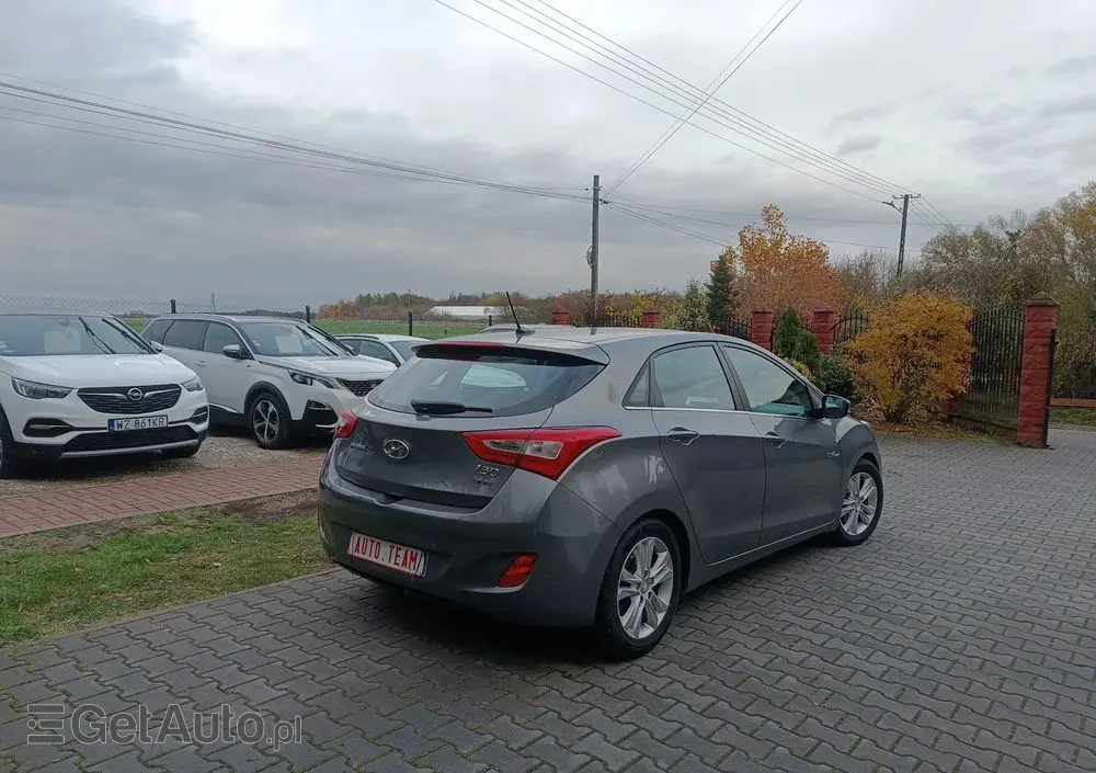 HYUNDAI I30 1.6 CRDi Premium