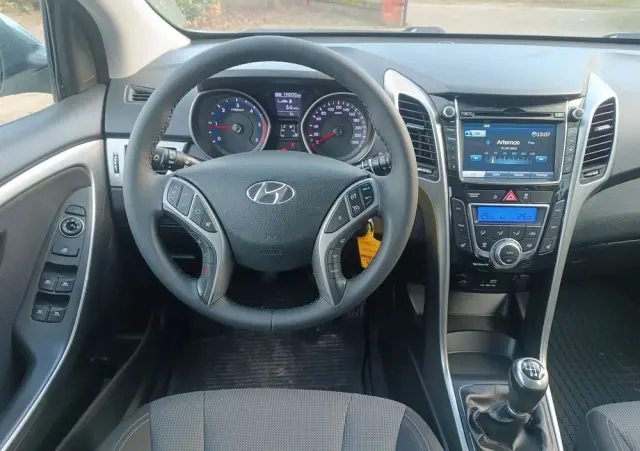 HYUNDAI I30 1.6 CRDi Premium
