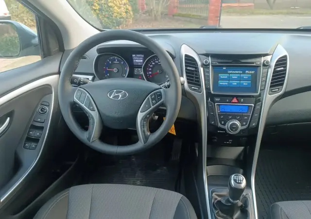 HYUNDAI I30 1.6 CRDi Premium
