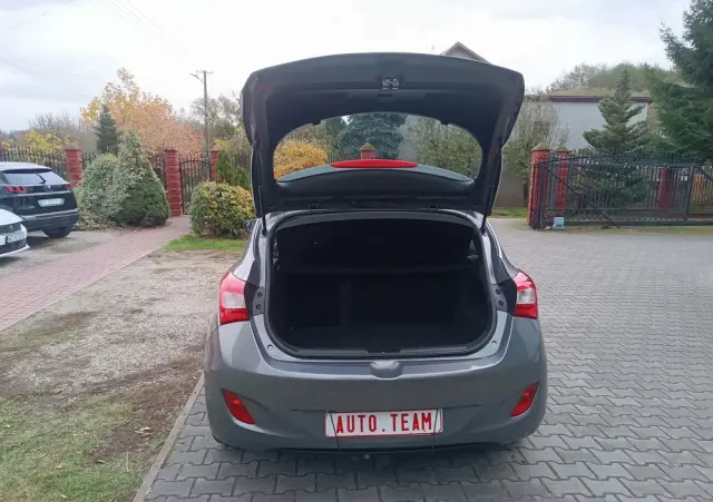 HYUNDAI I30 1.6 CRDi Premium