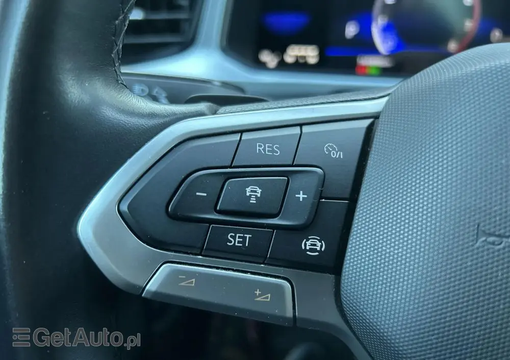 VOLKSWAGEN T-Roc 1.5 TSI Life DSG