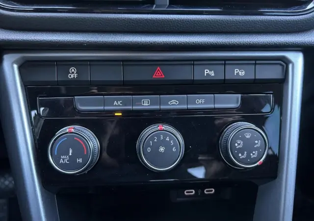 VOLKSWAGEN T-Roc 1.5 TSI Life DSG