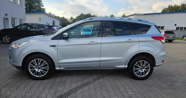 FORD Kuga Titanium 4WD