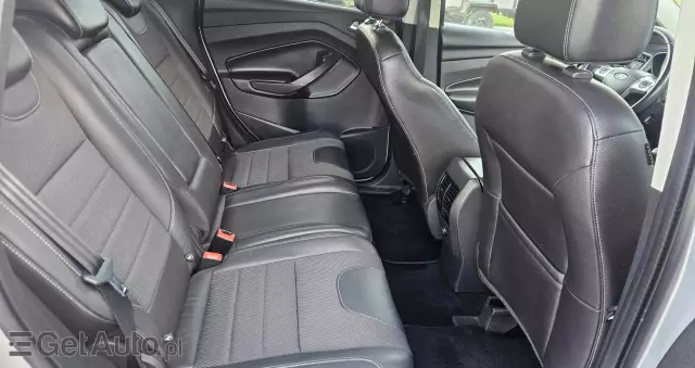 FORD Kuga Titanium 4WD