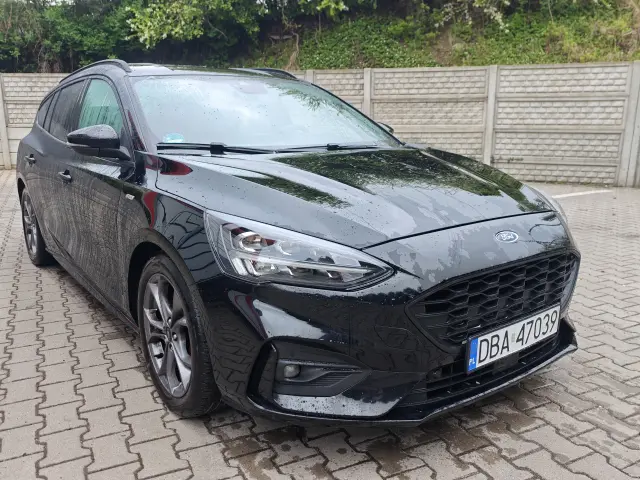 FORD Focus ST-Line