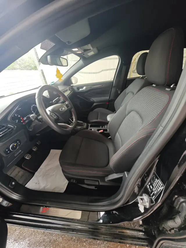 FORD Focus ST-Line