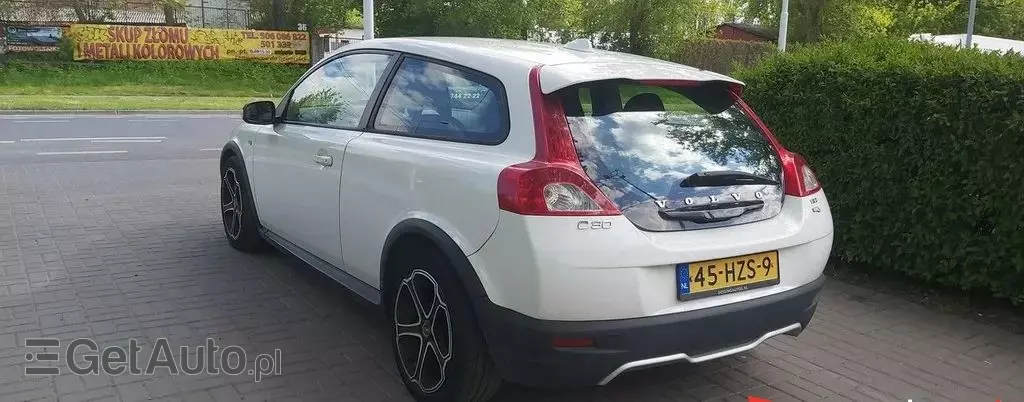 VOLVO C30 