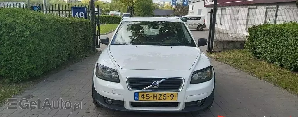 VOLVO C30 