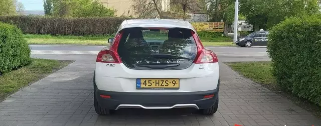 VOLVO C30 