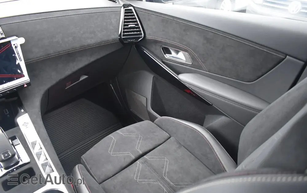 DS AUTOMOBILES DS 7 1.5 BlueHDi Performance Line +