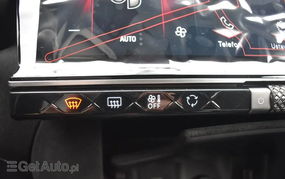 DS AUTOMOBILES DS 7 1.5 BlueHDi Performance Line +