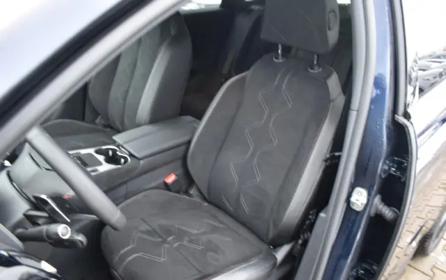 DS AUTOMOBILES DS 7 1.5 BlueHDi Performance Line +