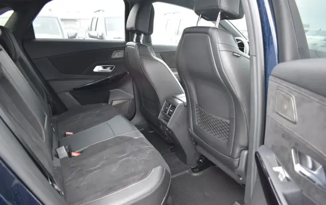 DS AUTOMOBILES DS 7 1.5 BlueHDi Performance Line +