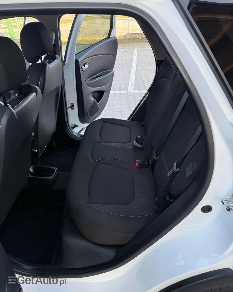 RENAULT Captur 1.5 dCi Intens EDC