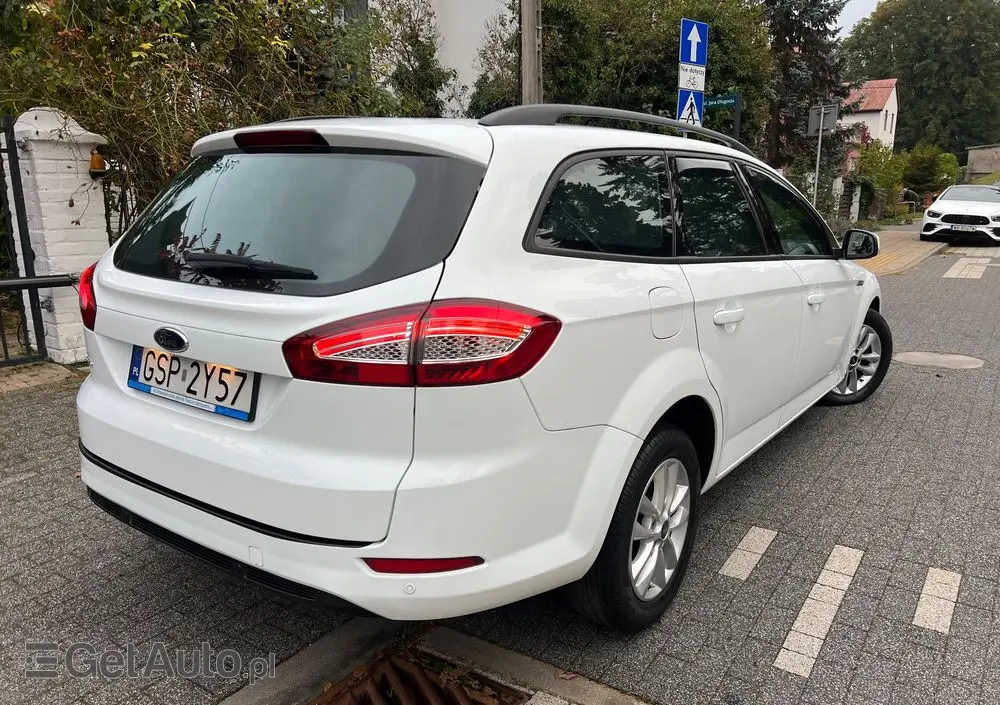 FORD Mondeo 1.6 Eco Boost Start-Stopp Titanium X