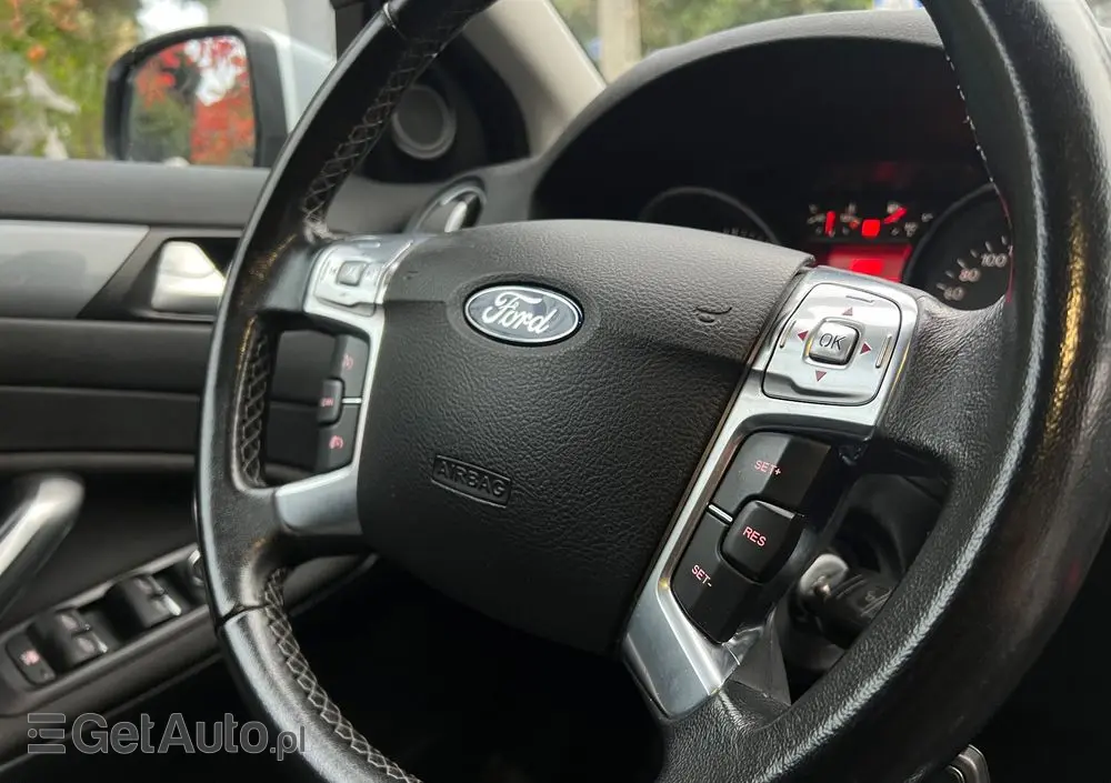 FORD Mondeo 1.6 Eco Boost Start-Stopp Titanium X