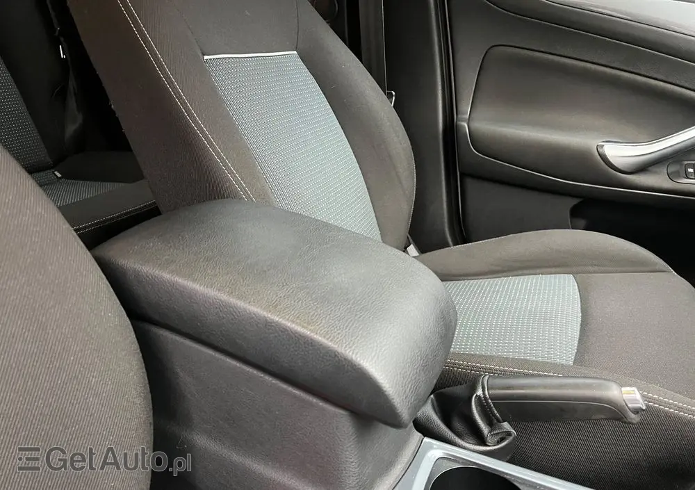 FORD Mondeo 1.6 Eco Boost Start-Stopp Titanium X