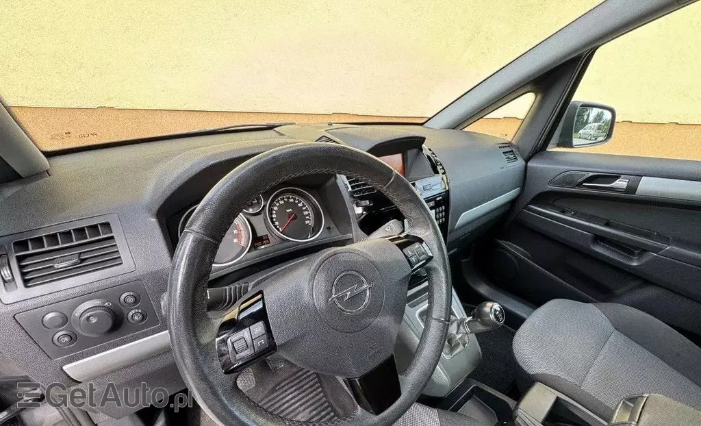 OPEL Zafira 