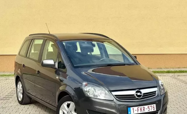 OPEL Zafira 