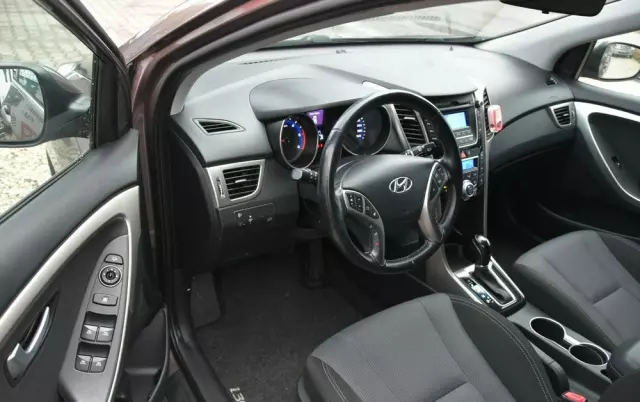 HYUNDAI I30 1.6 CRDI Automatik Style