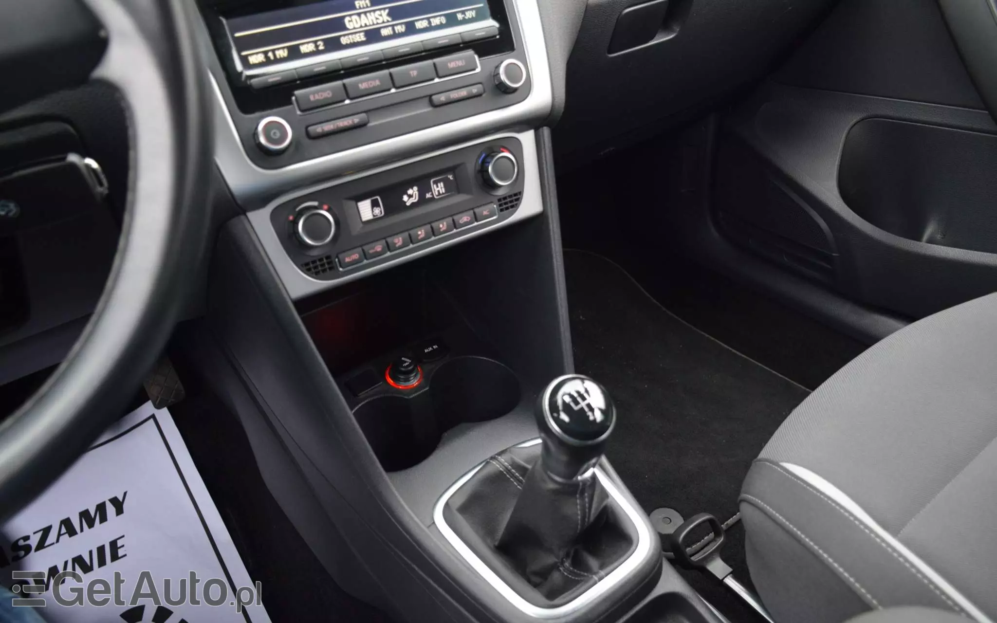 VOLKSWAGEN Polo 1.2 TSI Blue Motion Technology Life