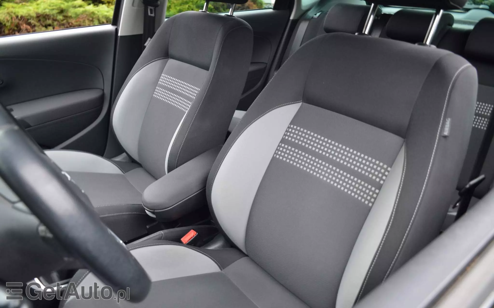 VOLKSWAGEN Polo 1.2 TSI Blue Motion Technology Life