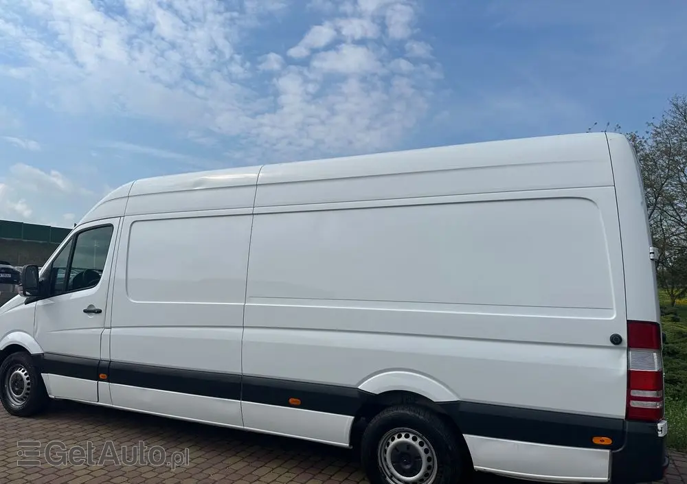 MERCEDES-BENZ SPRINTER 
