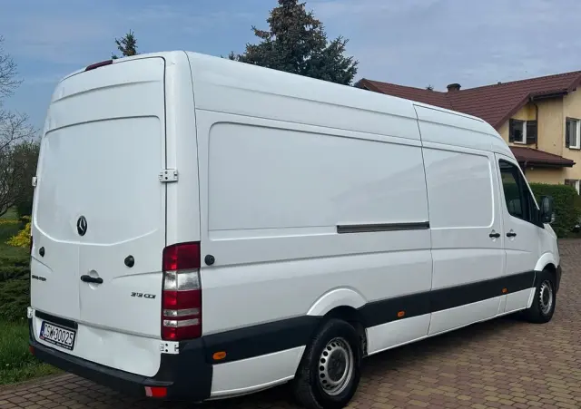 MERCEDES-BENZ SPRINTER 