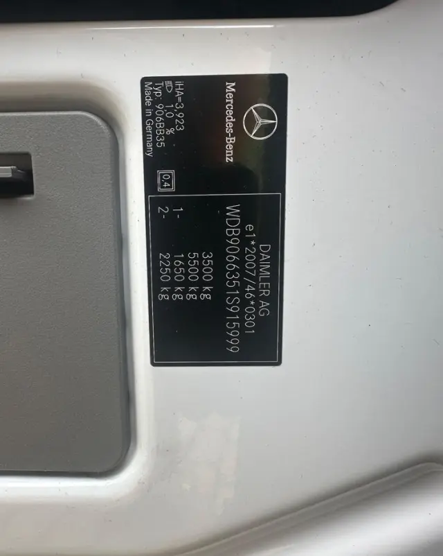 MERCEDES-BENZ SPRINTER 