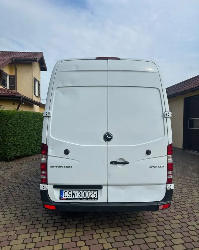 MERCEDES-BENZ SPRINTER 
