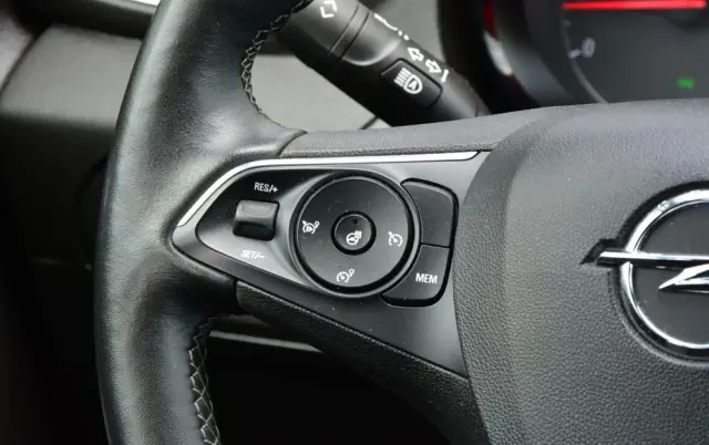 OPEL Grandland X 1.2 Start/Stop Business Elegance