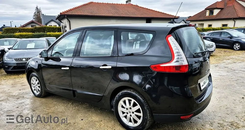 RENAULT Grand Scenic 2.0 16V 140 CVT Bose Edition