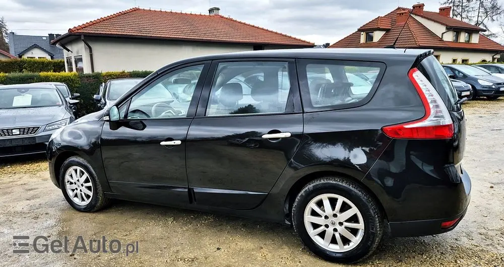 RENAULT Grand Scenic 2.0 16V 140 CVT Bose Edition