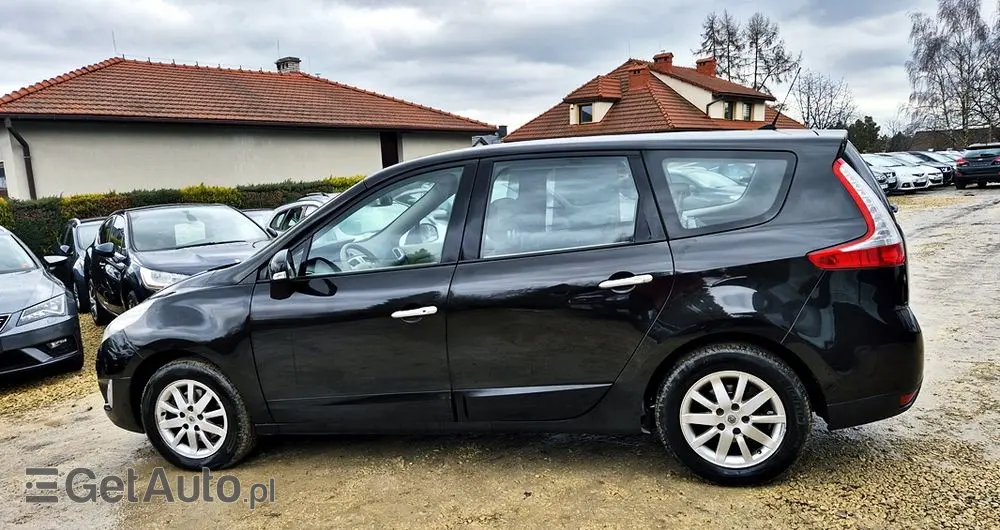 RENAULT Grand Scenic 2.0 16V 140 CVT Bose Edition
